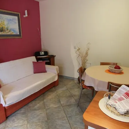 In Malinska/insel Krk 12952 Apartment *